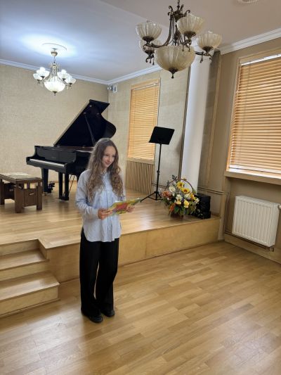 Zdjęcie 1 z galerii Koncert pt. „Uczniowie sekcji fortepianu rodzicom"