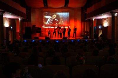 Zdjęcie 18 z galerii Koncert dla uczniów szkół podstawowych
