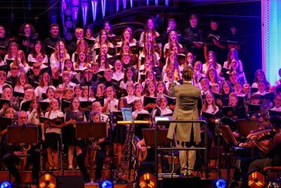 Zdjęcie 2 z galerii Koncert chóru dziecięco-młodzieżowego Most the Music