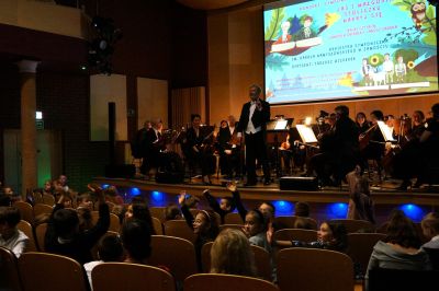 Zdjęcie 4 z galerii Koncert pt. „Bajki symfoniczne"
