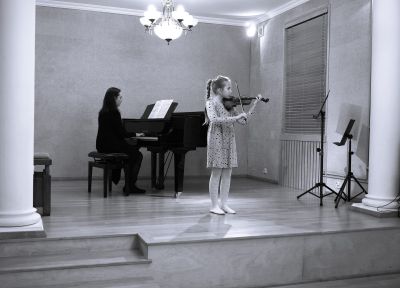Zdjęcie 4 z galerii Popis uczniów klasy skrzypiec