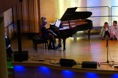 Zdjęcie 12 z galerii Koncert kolęd dla przedszkolaków