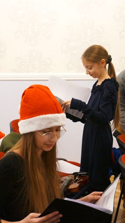 Zdjęcie 2 z galerii Anielskie kolędowanie w ZPSM w Przemyślu