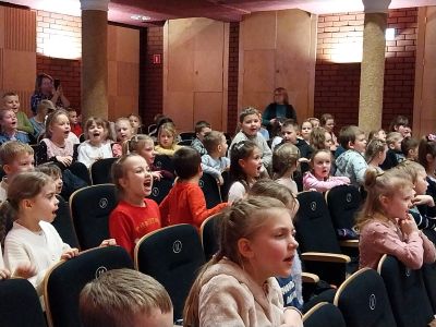 Zdjęcie 16 z galerii Koncert kolęd dla przedszkolaków