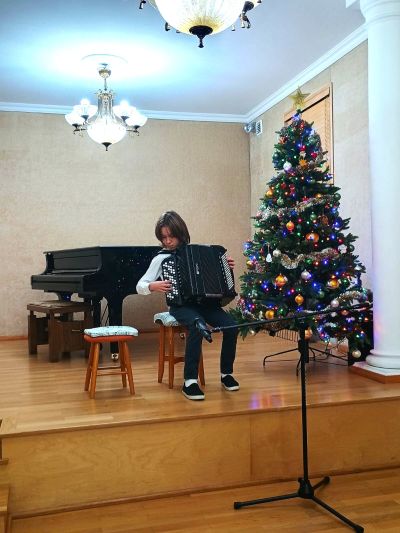 Zdjęcie 11 z galerii Koncert kolęd w wykonaniu uczniów klasy akordeonu