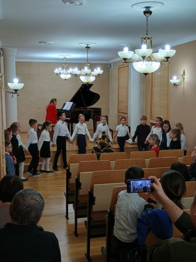 Zdjęcie 2 z galerii Koncert kolęd kl. I/6
