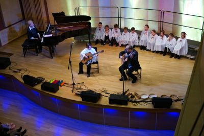 Zdjęcie 2 z galerii Koncert kolęd dla przedszkolaków