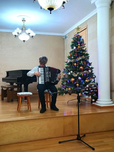 Zdjęcie 10 z galerii Koncert kolęd w wykonaniu uczniów klasy akordeonu