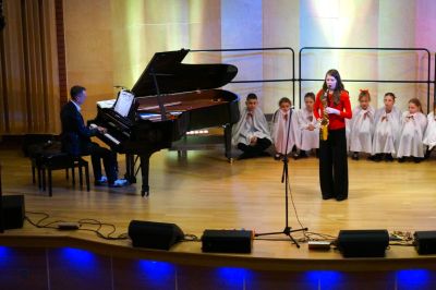 Zdjęcie 10 z galerii Koncert kolęd dla przedszkolaków