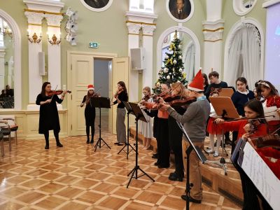 Zdjęcie 25 z galerii Anielskie kolędowanie w ZPSM w Przemyślu