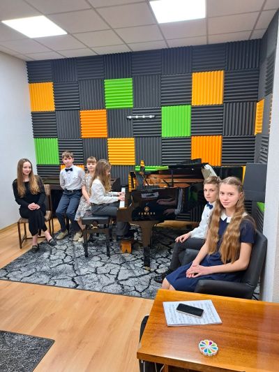 Zdjęcie 4 z galerii 13 Konkurs etiudowy pt. małe i DUŻE figle na klawiaturze