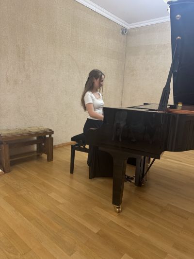 Zdjęcie 2 z galerii Koncert pt. ,,Fortepianowe opowieści”