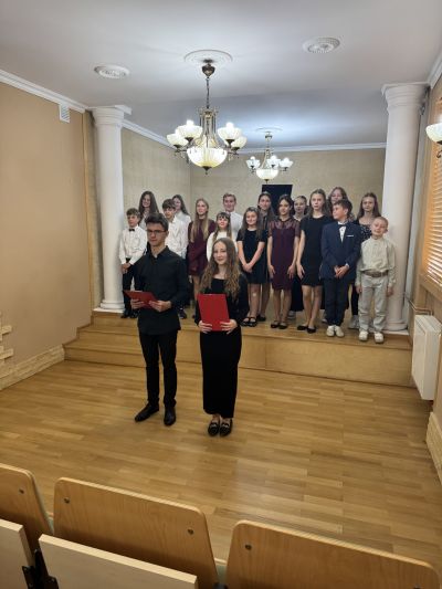 Zdjęcie 8 z galerii Koncert pt. ,,Uczniowie sekcji fortepianu - Rodzicom”
