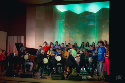 Zdjęcie 6 z galerii Koncert pt. ,,Witajcie w naszej bajce”