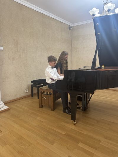 Zdjęcie 9 z galerii Koncert pt. ,,Fortepianowe opowieści”