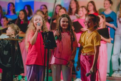 Zdjęcie 47 z galerii Koncert pt. ,,Witajcie w naszej bajce”