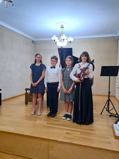 Zdjęcie 2 z galerii Popis uczniów klasy I cyklu czteroletniego
