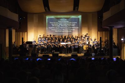 Zdjęcie 39 z galerii Koncert pt. ,,Muzyka w sercu gra"