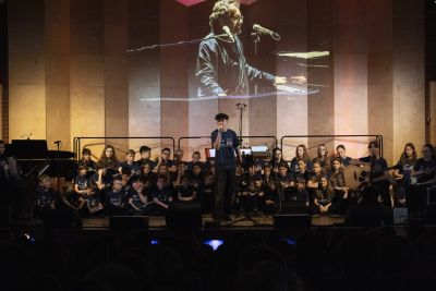 Zdjęcie 35 z galerii Koncert pt. ,,Muzyka w sercu gra"