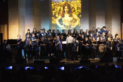Zdjęcie 37 z galerii Koncert pt. ,,Muzyka w sercu gra"