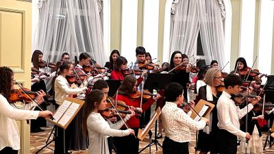 Zdjęcie 18 z galerii Anielskie kolędowanie w ZPSM w Przemyślu