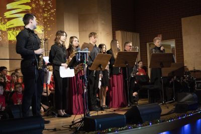 Zdjęcie 15 z galerii Koncert pt. „Z serca ku niebu"