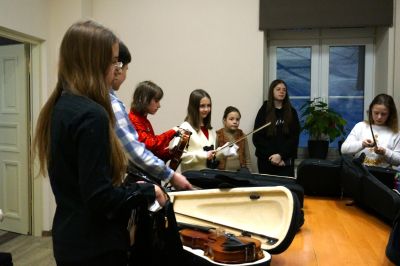 Zdjęcie 2 z galerii Anielskie kolędowanie w ZPSM w Przemyślu