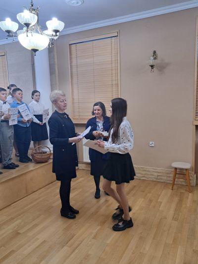 Zdjęcie 4 z galerii 14 Konkurs etiudowy „małe i DUŻE figle na klawiaturze"