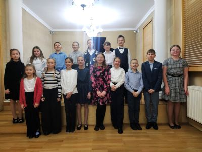Zdjęcie 17 z galerii Popis uczniów klasy III cyklu sześcioletniego