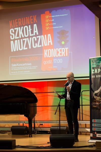 Zdjęcie 4 z galerii Koncert "Kierunek Szkoła Muzyczna"