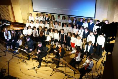 Zdjęcie 9 z galerii Koncert "Wspomnienie Krzysztofa Komedy"