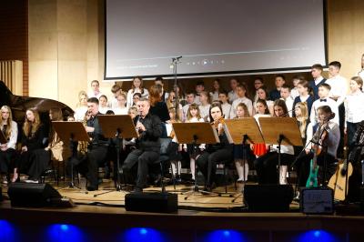 Zdjęcie 5 z galerii Koncert "Wspomnienie Krzysztofa Komedy"