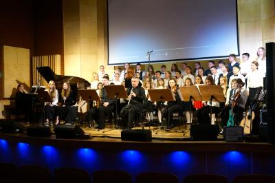 Zdjęcie 8 z galerii Koncert "Wspomnienie Krzysztofa Komedy"